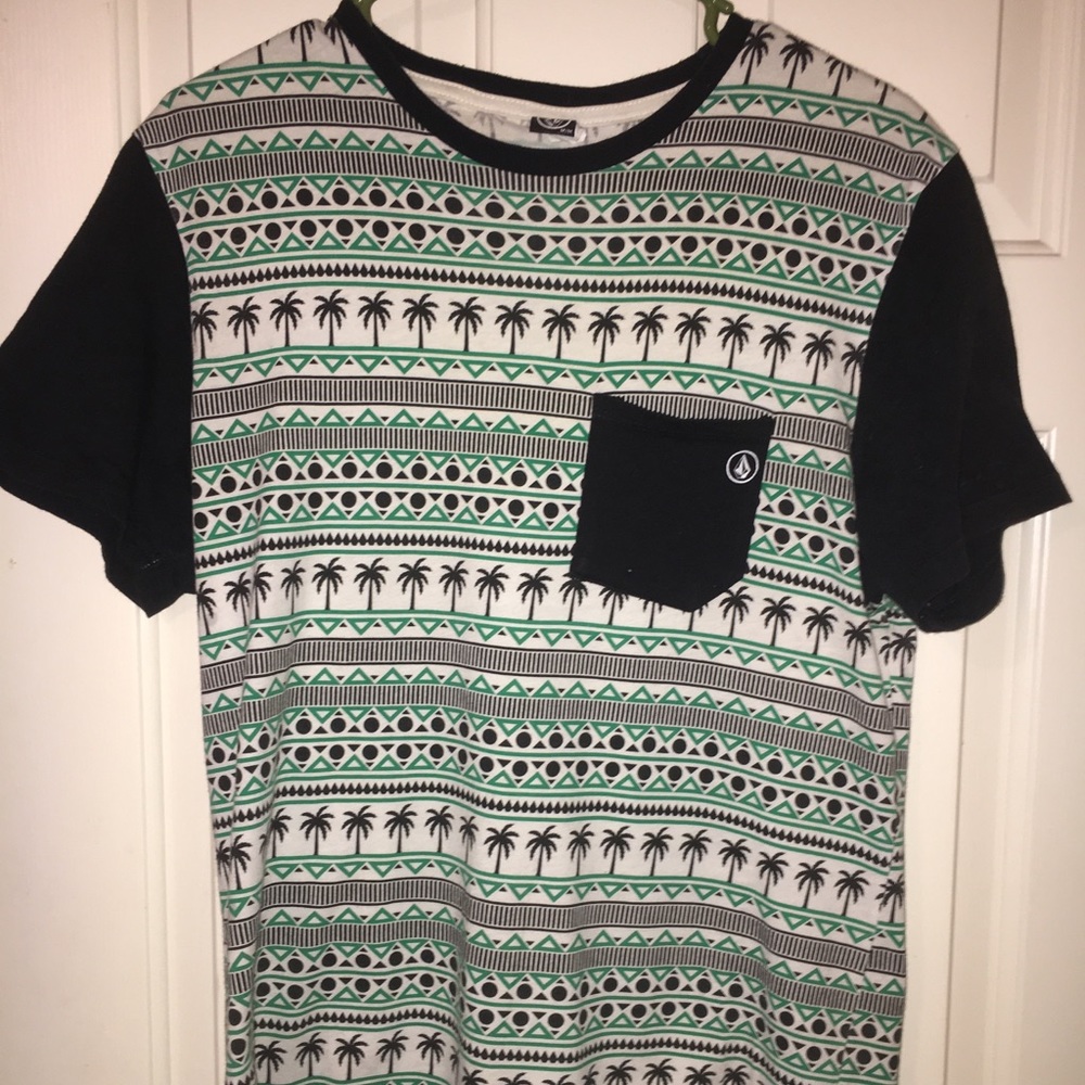 Volcom tee